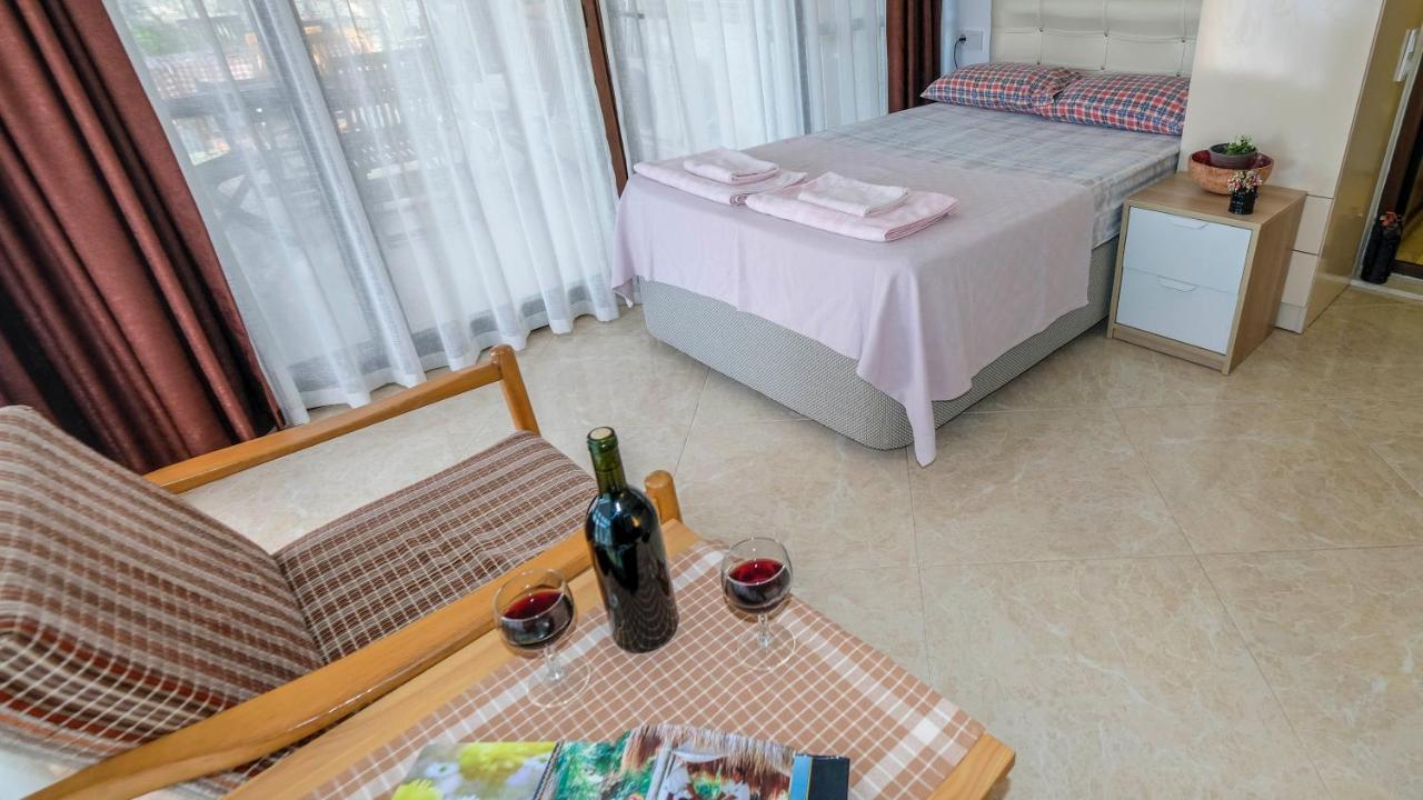 Teras Butik Apart Karaburun  Exterior photo